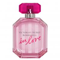 Victoria's Secret Bombshell in Love